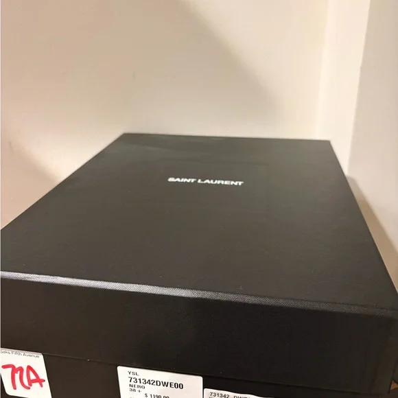 Saint Laurent Platfom Heels - Picture 5 of 5